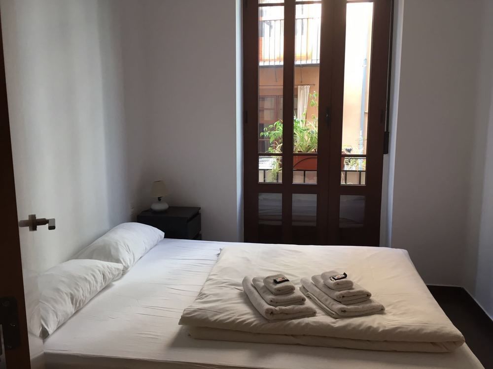 Casa Cosy Apartment Валенсия Екстериор снимка